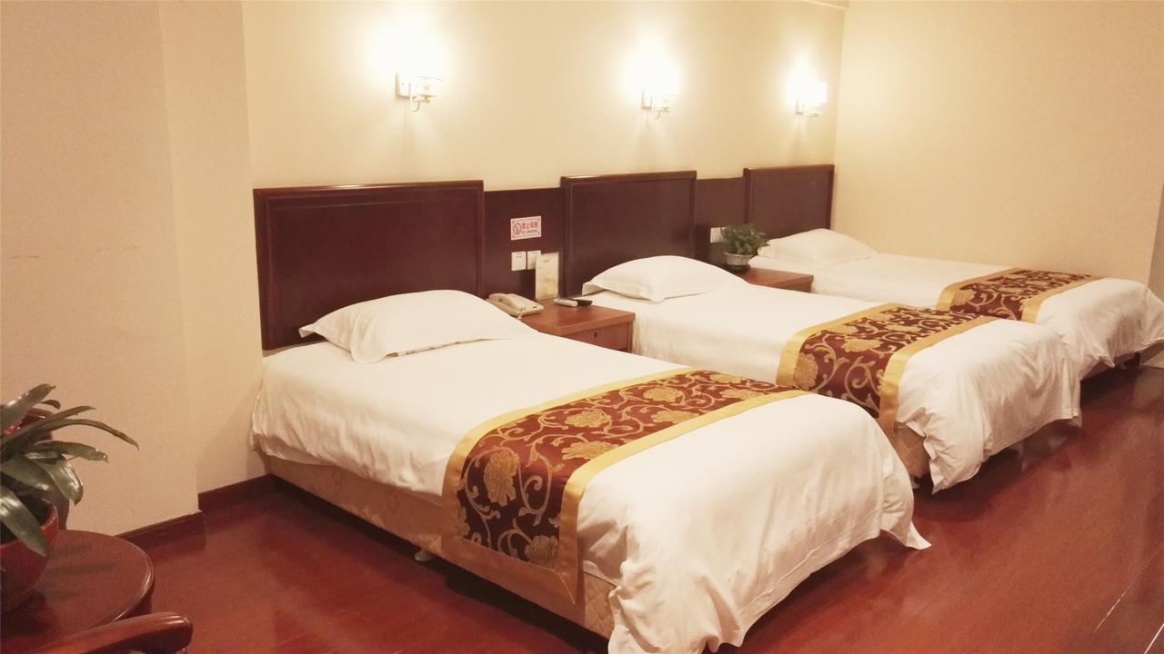 Greentree Inn Jiangsu Wuxi Hubin Business Street Business Hotel Exterior foto